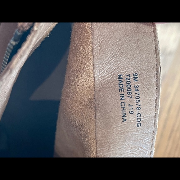 NWT Essa cowboy booties size 9 - Picture 7 of 12